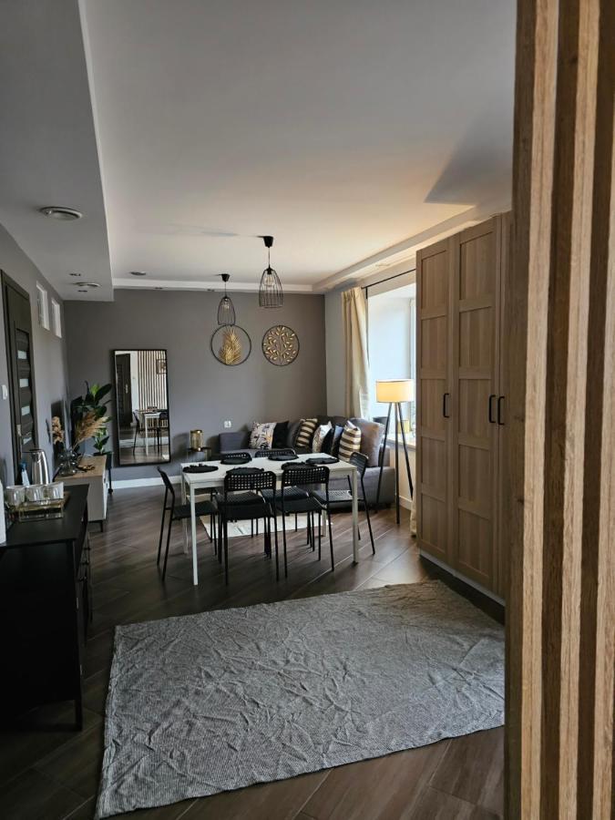 Chelosiowy Apartament Targi Kielce Jaworznia Buitenkant foto