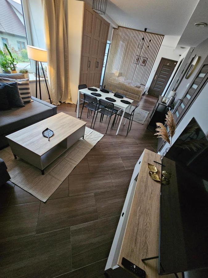 Chelosiowy Apartament Targi Kielce Jaworznia Buitenkant foto